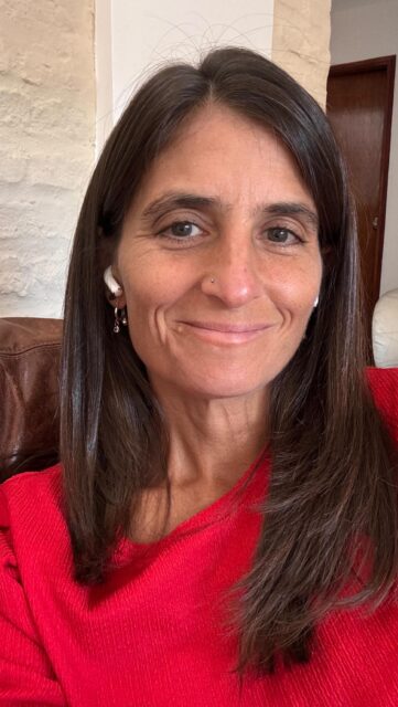 Una historia laaaaarga pero inspiradora.
Una familia que con mucho esfuerzo sostuvo el deseo y la confianza.
Los tratamientos de fertilidad atraviesan a quienes las viven en todos los sentidos. A la mujer, a la pareja (cuando la hay), a la familia más cercana e incluso al entorno!
Campañas de venta de alimentos para juntar dinero, tolerancia en el trabajo, apoyo emocional, seguimiento clínico y el respaldo de un laboratorio como el @centro.esterilidad.montevideo 

Corremos todas las pelotas 💪💫

( aunque sea anónima la historia cuento con la autorización de la paciente para contarla ❤️)